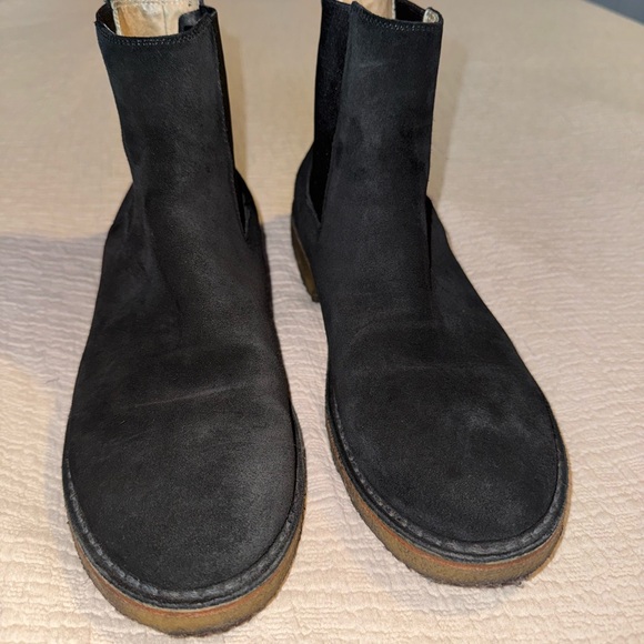 Barneys New York Other - Barneys New York Black Suede Men’s Chelsea Boots